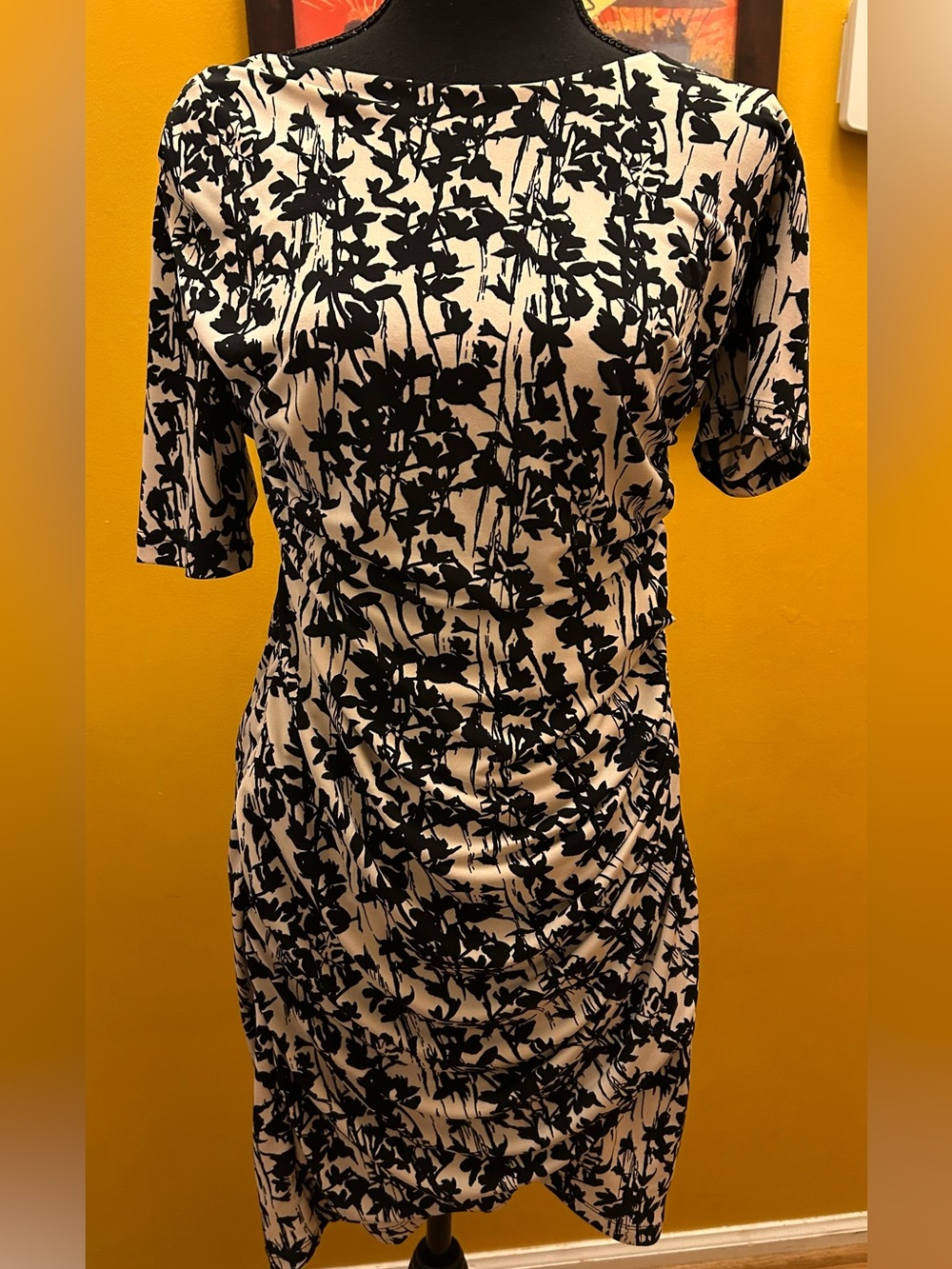 H&M Brushstroke Floral Print Stretchy Ruched Dress Size Medium